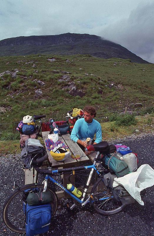 WT 2900 345-37 Ireland.jpg